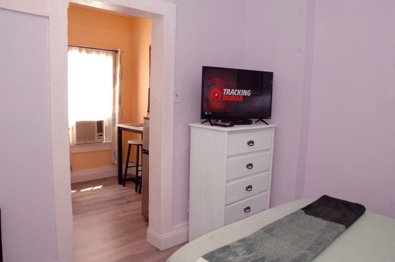 Adorable Historic Downtown Apartment เซนต์ออกัสติน ภายนอก รูปภาพ
